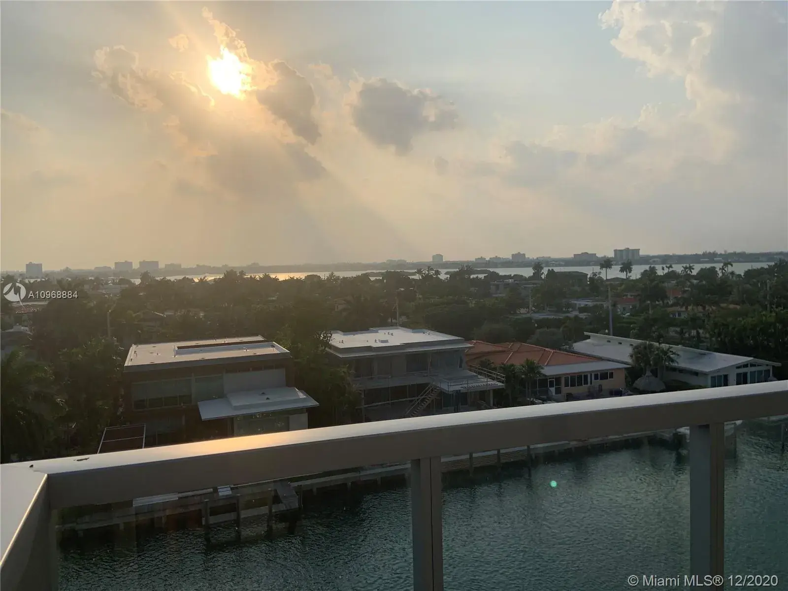 9940 W Bay Harbor Dr, Bay Harbor Islands FL 33154