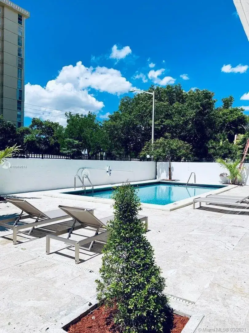 2345 NE 135th St # 210, North Miami FL 33181 photo 3