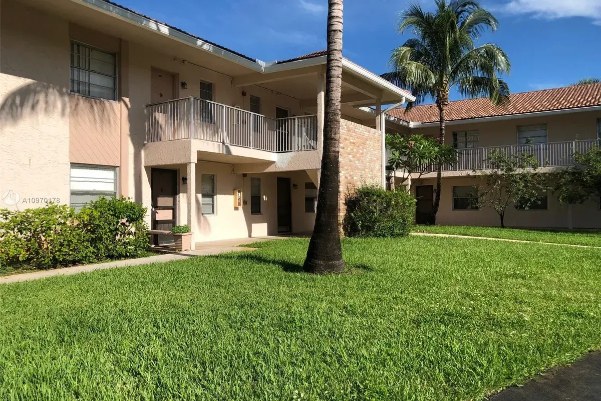 8421 Royal Palm Blvd # 8421, Coral Springs FL 33065