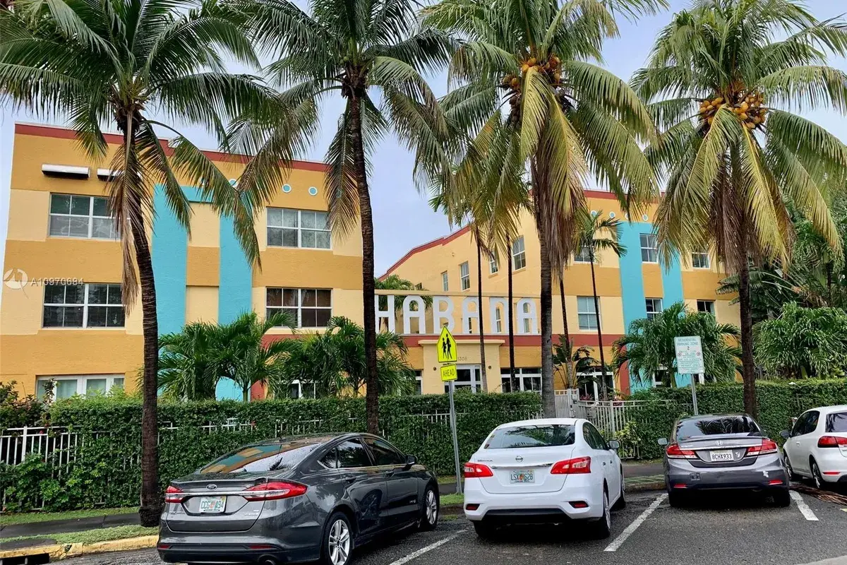 1308 Drexel Ave # 307, Miami Beach FL 33139