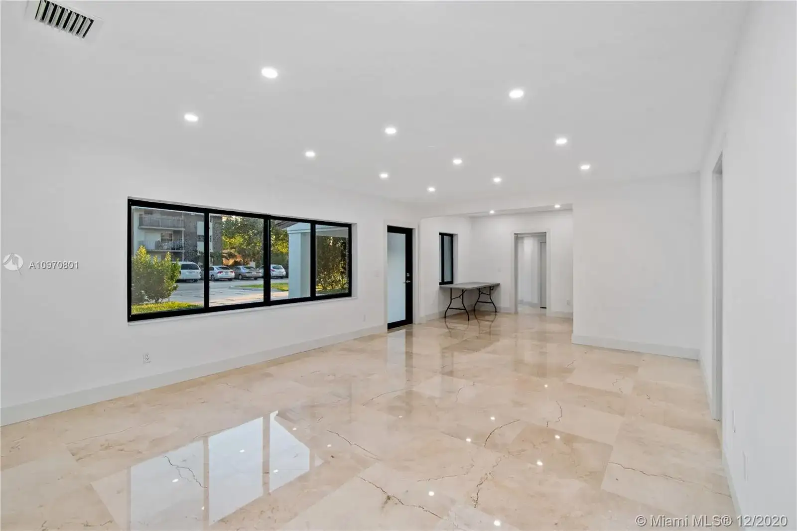 2349 NE 173rd St, North Miami Beach FL 33160 photo 3