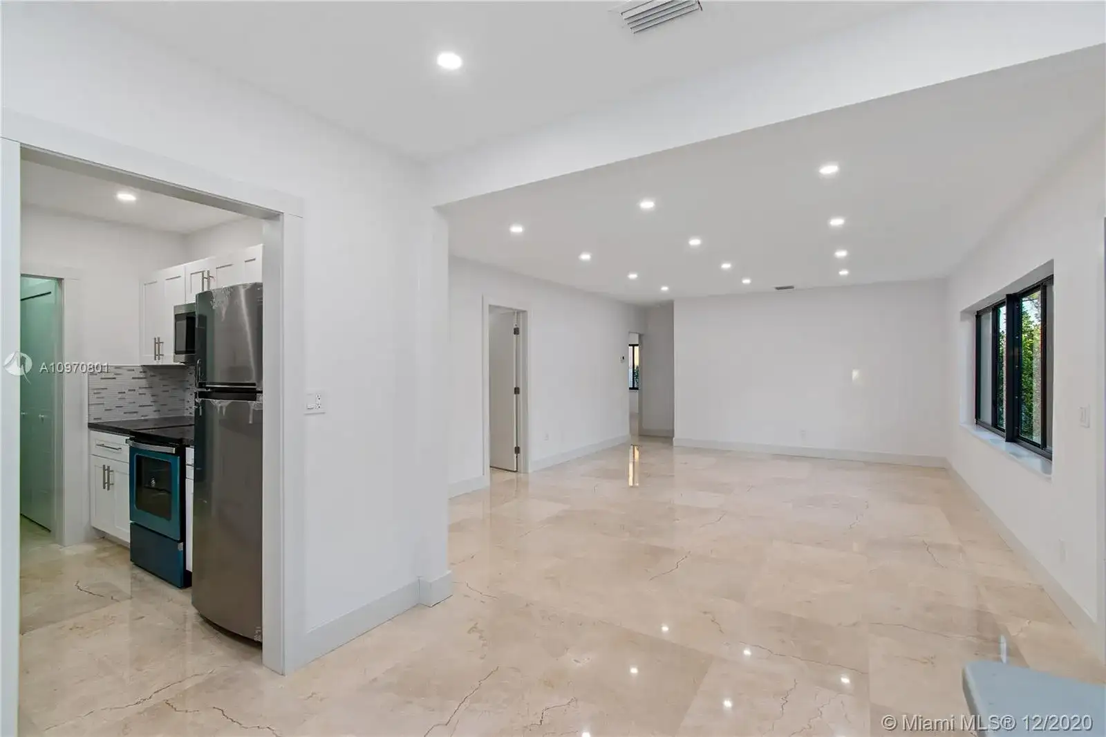 2349 NE 173rd St, North Miami Beach FL 33160 photo 5