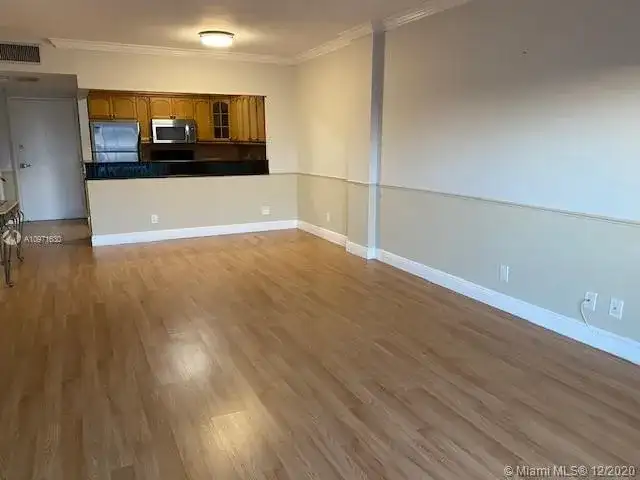 1455 N Treasure Dr # 4N, North Bay Village FL 33141 photo 4