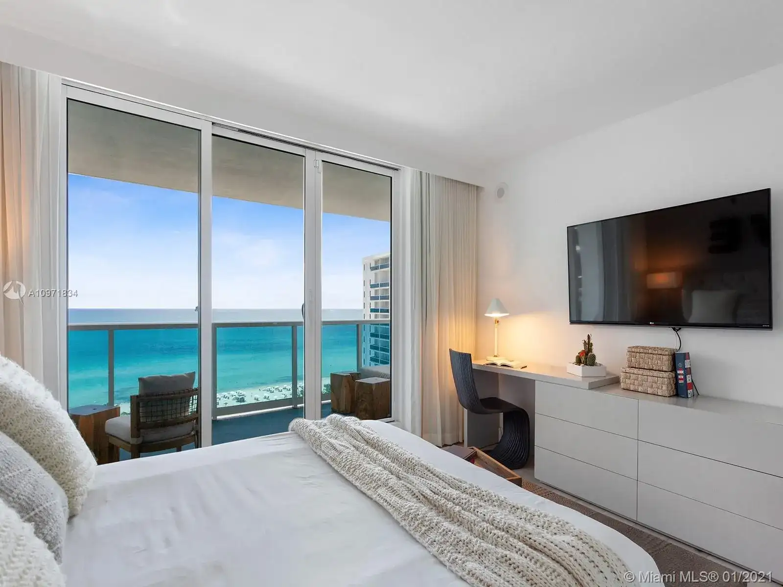 102 24th St # 1440, Miami Beach FL 33139 photo 5