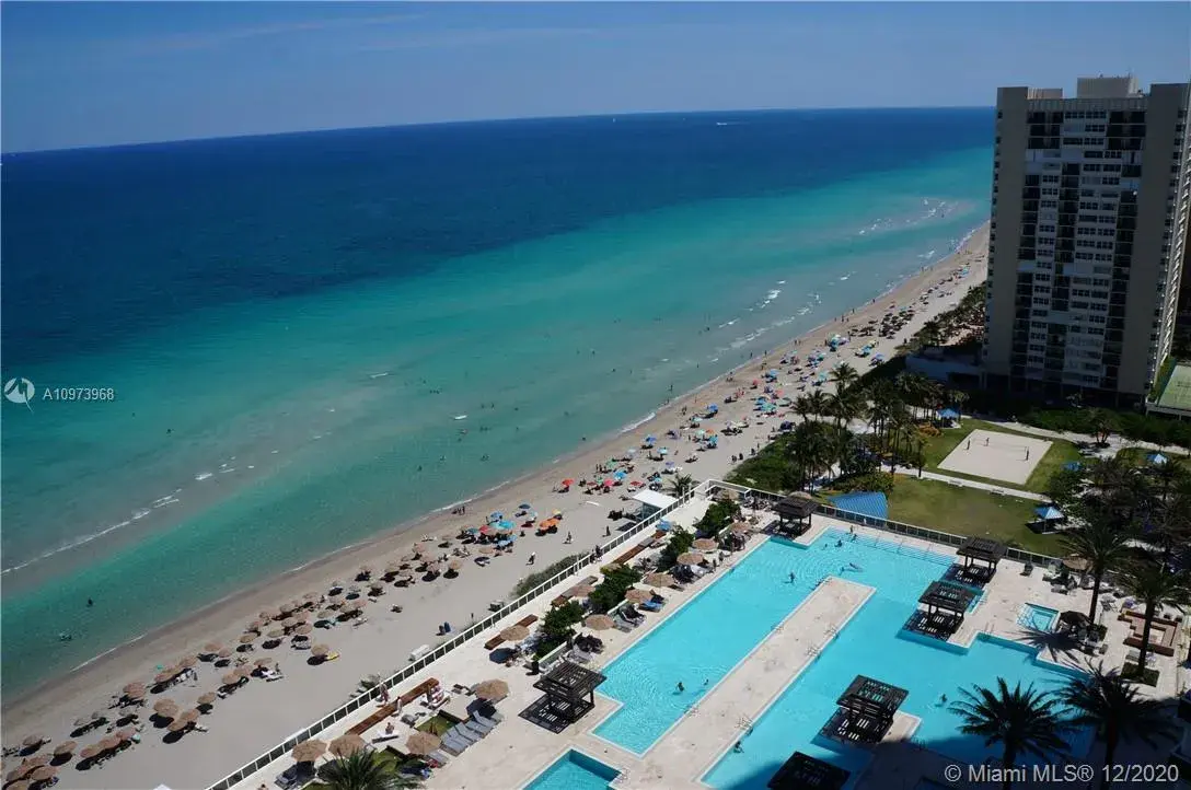 1830 S OCEAN DR # 2305, Hallandale Beach FL 33009