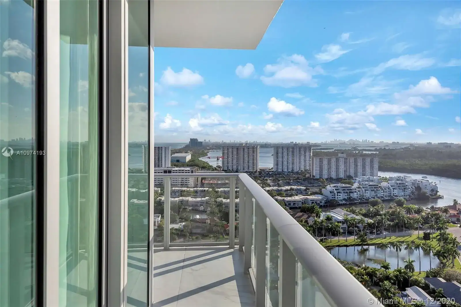 300 Sunny Isles Blvd # 2508, Sunny Isles Beach FL 33160 photo 4