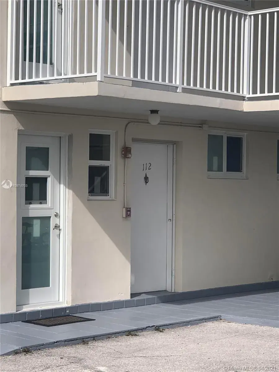 240 Galen Dr # 112, Key Biscayne FL 33149