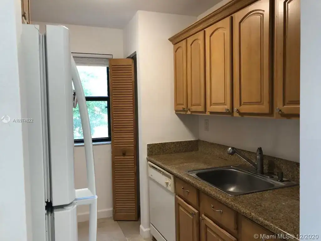 15530 SW 80th St # 212, Miami FL 33193 photo 2