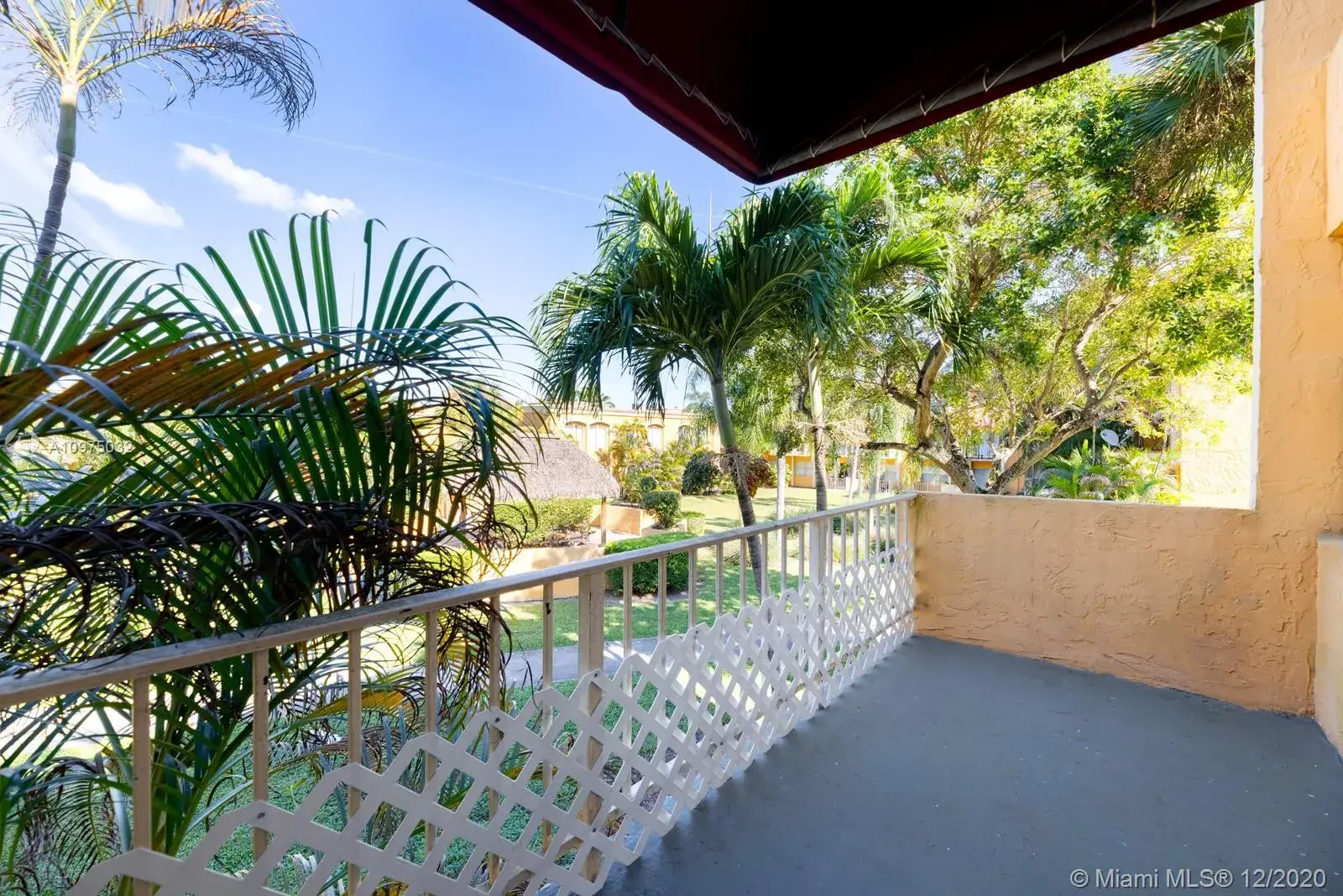 17901 NW 68th Ave # Q209, Hialeah FL 33015
