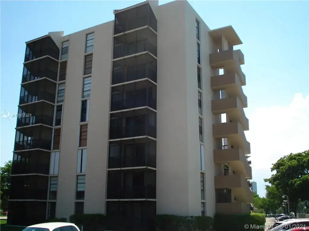 3101 N COUNTRY CLUB DRIVE # 306, Aventura FL 33180 photo 3