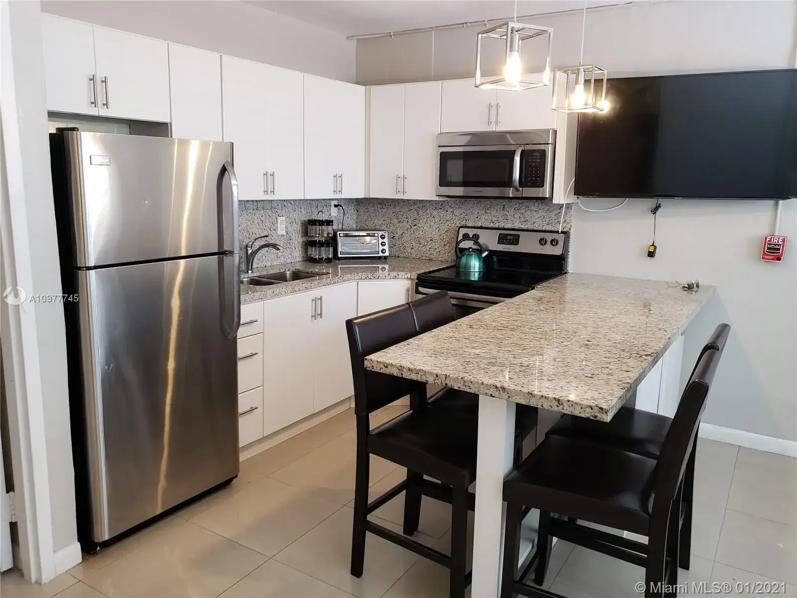 2 bedroom 2 bath Residential for sale at 6767 Indian Creek Dr # 11, Miami Beach FL 33141