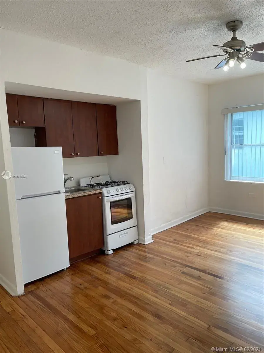 1555 Pennsylvania Ave # 207, Miami Beach FL 33139