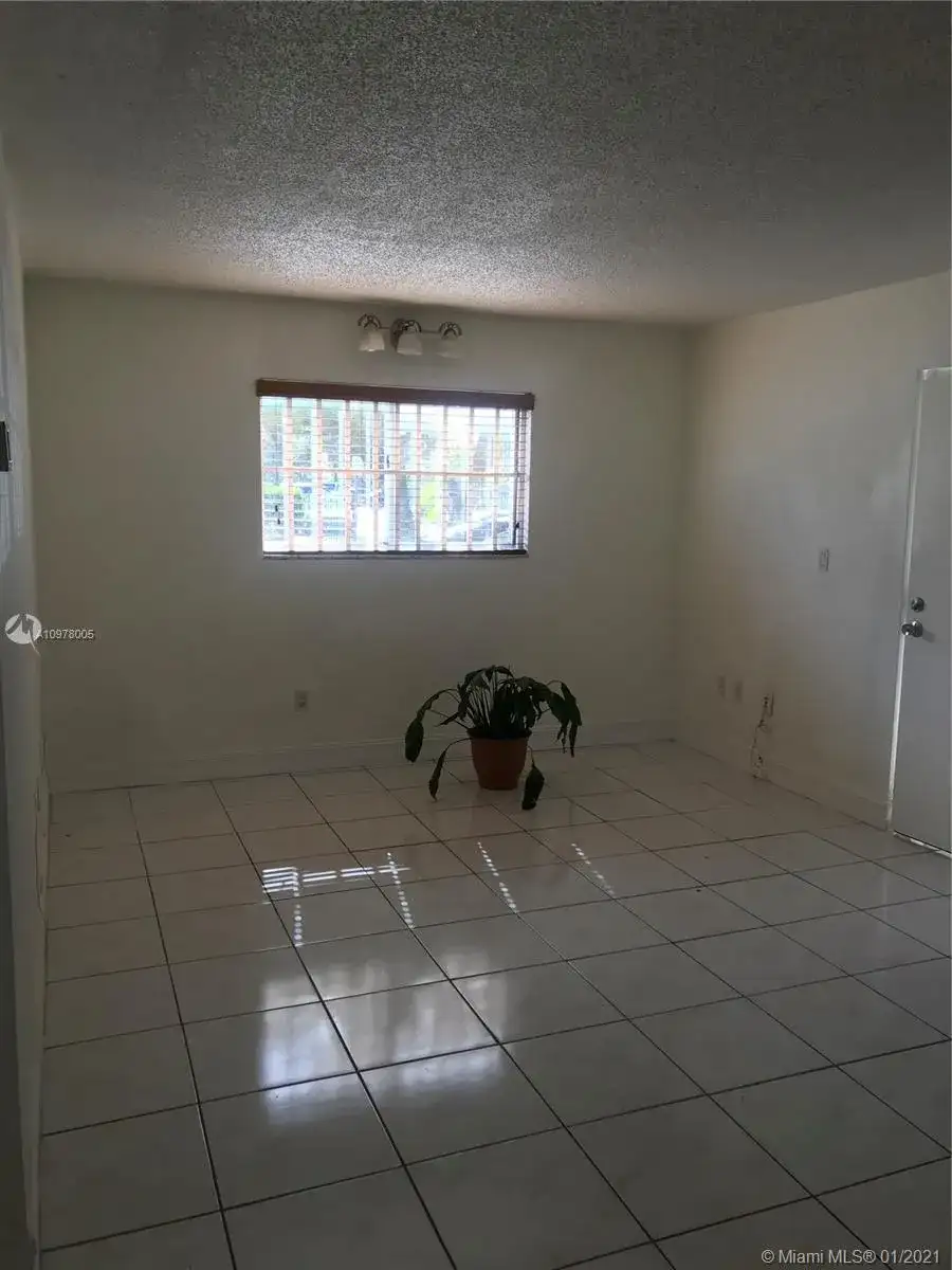 2565 W 56th St # 101, Hialeah FL 33016 photo 5