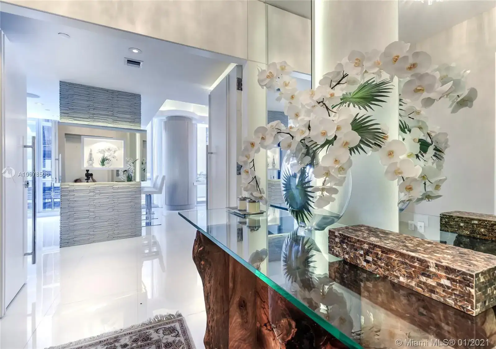17121 Collins Ave # 2608, Sunny Isles Beach FL 33160 photo 2