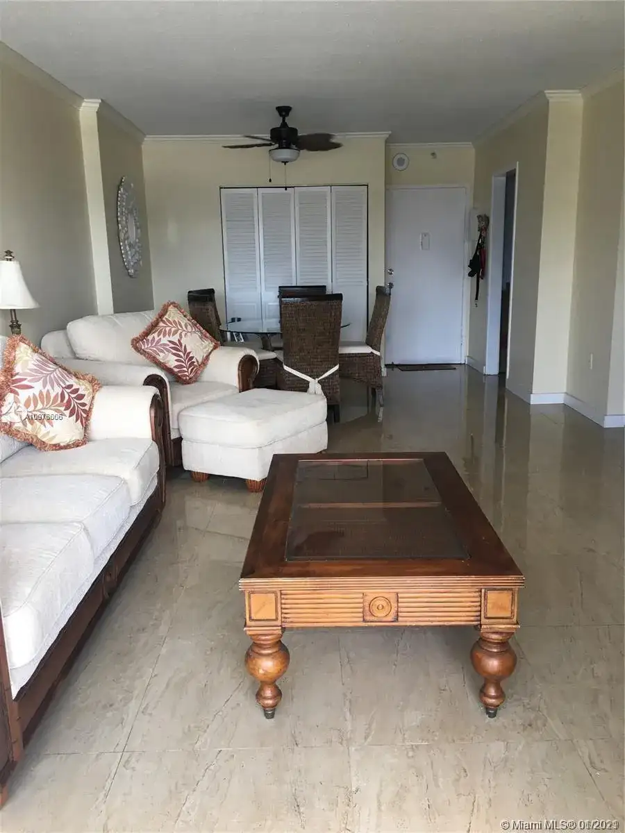 400 Kings Point Dr # 1527, Sunny Isles Beach FL 33160 photo 4