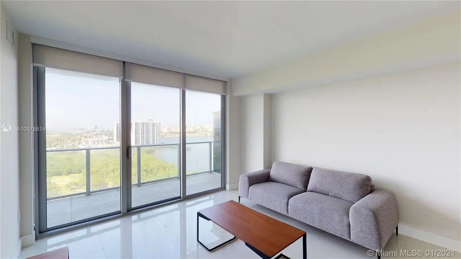 16385 Biscayne Blvd # 2104, North Miami Beach FL 33160 photo 3