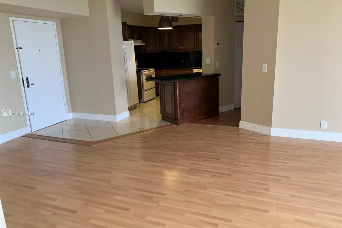 3400 NE 192nd St # 1607, Aventura FL 33180