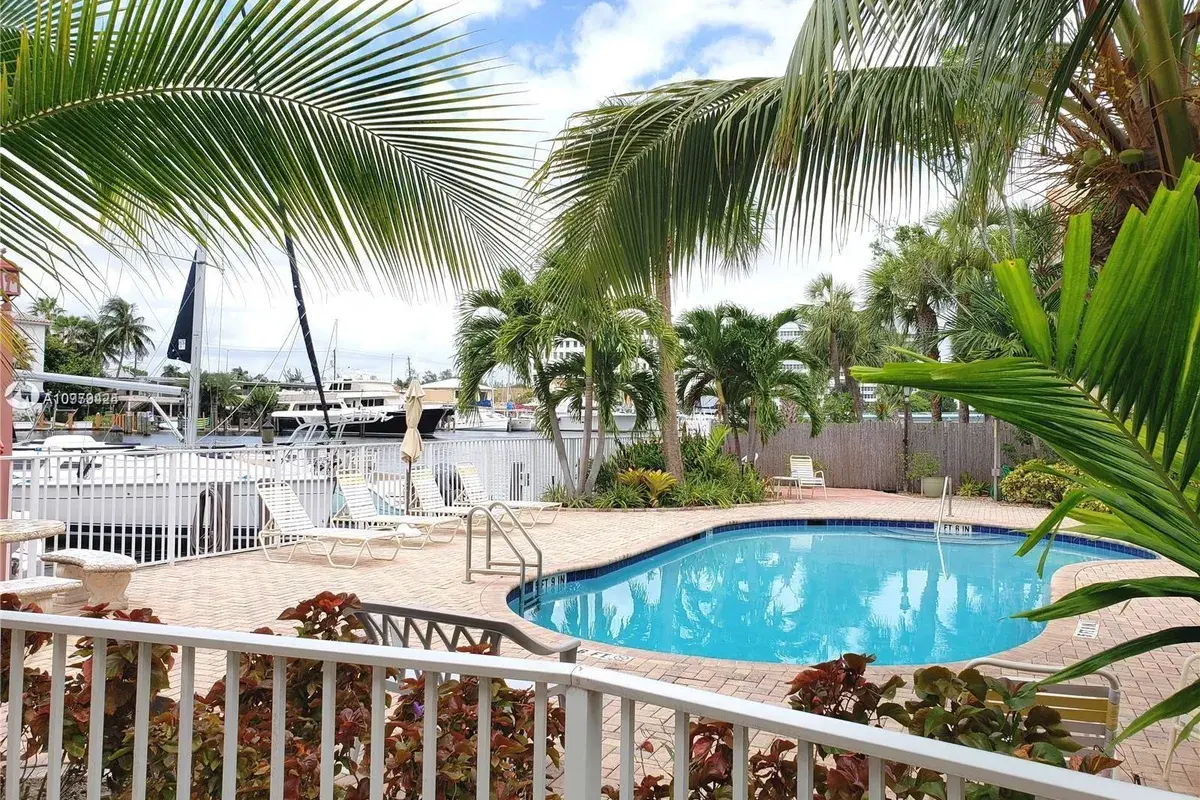 815 Middle River Dr # 115, Fort Lauderdale FL 33304