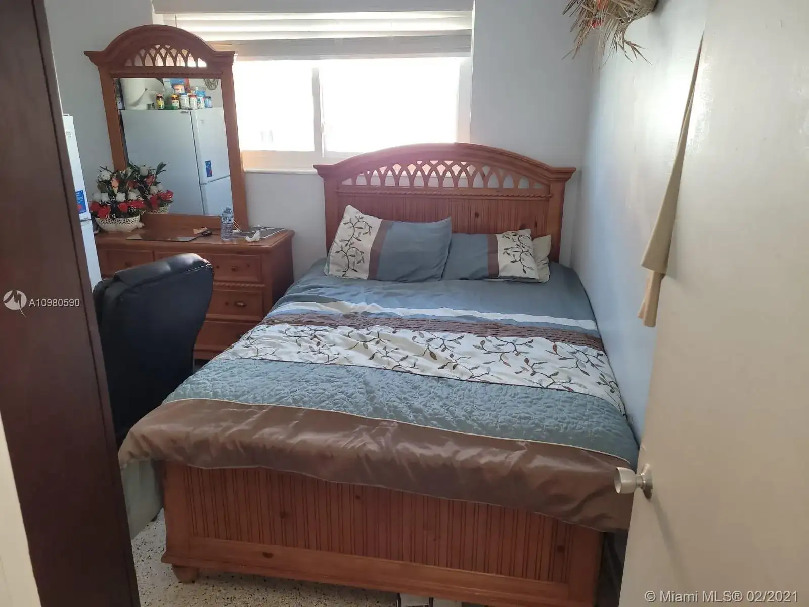 1647 NW 29th Ave, Miami FL 33125 photo 3