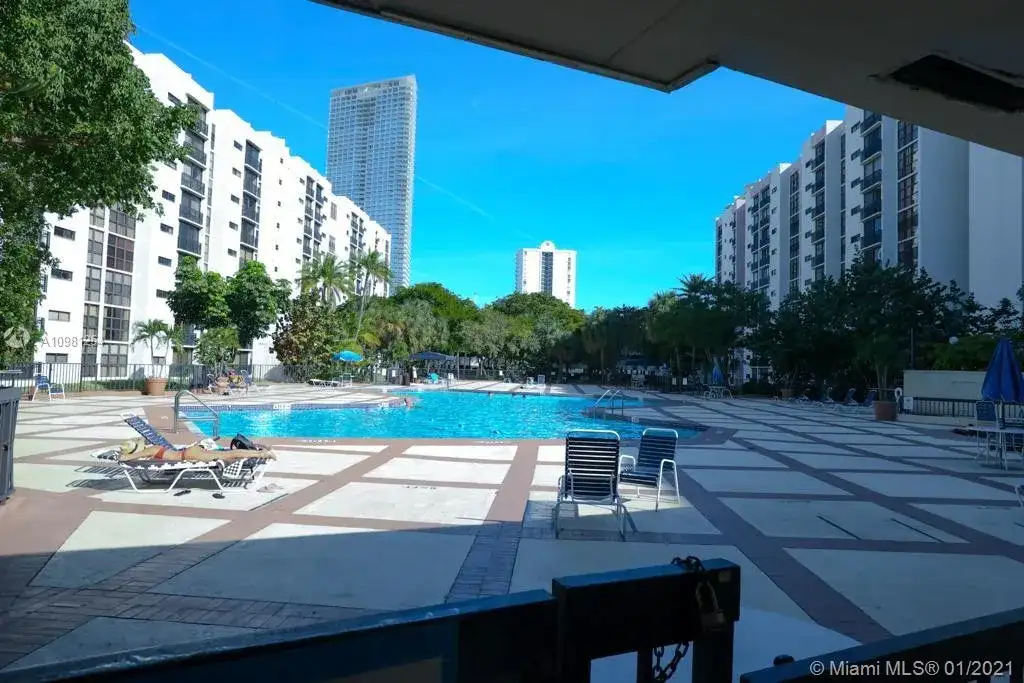 17021 N Bay Rd # 603, Sunny Isles Beach FL 33160 photo 5