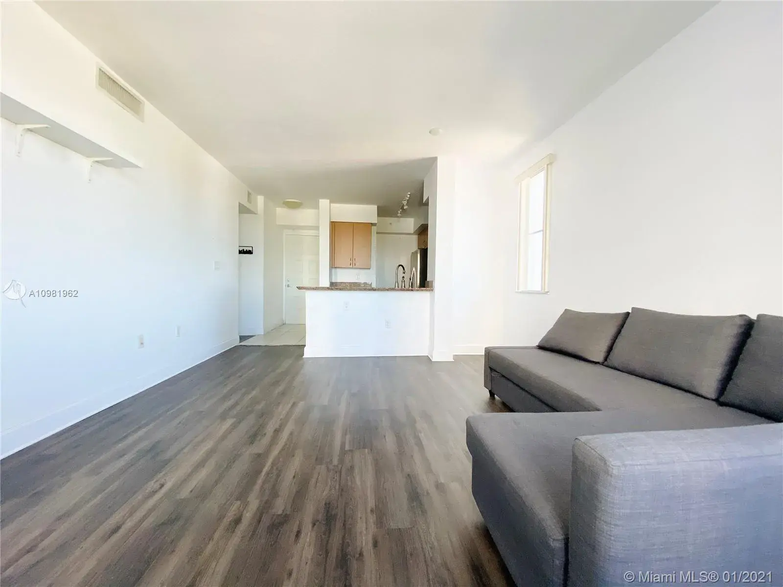1830 Radius Dr # 1001, Hollywood FL 33020