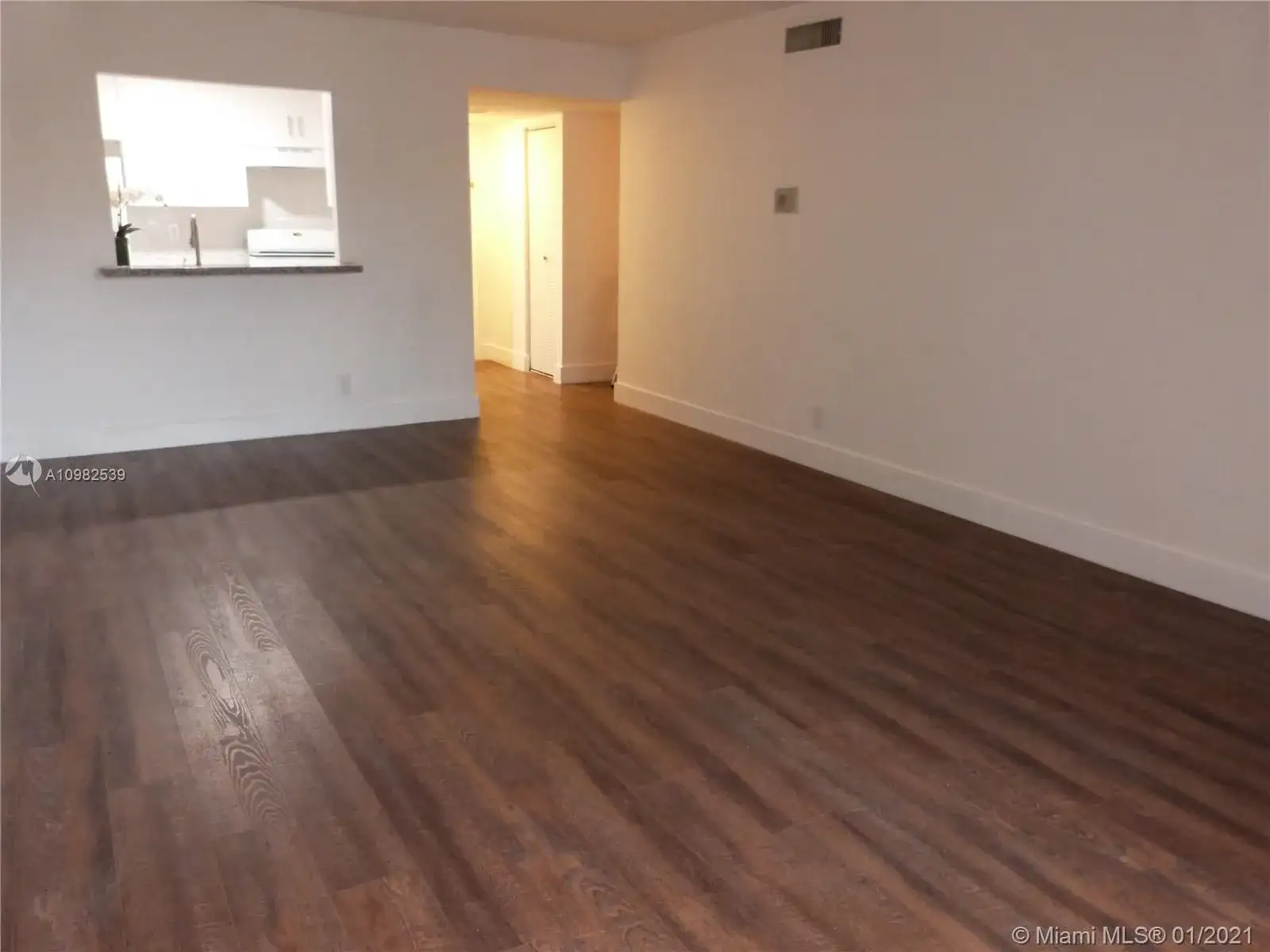 18111 NW 68th Ave # G106, Hialeah FL 33015 photo 3