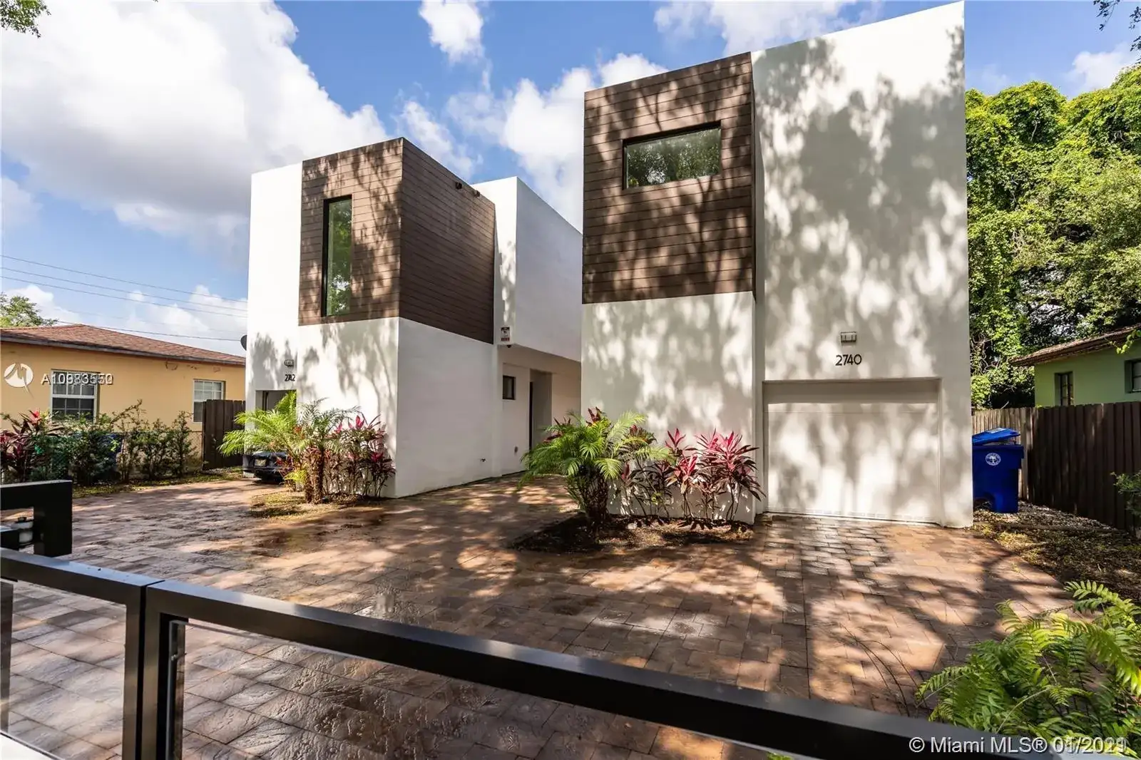 2740-2742 SW 29th Ave, Miami FL 33133 photo 2