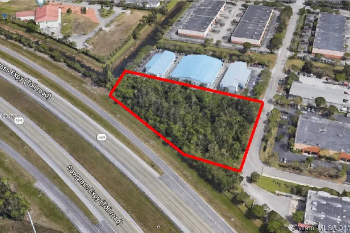 10900 NW 52nd St, Sunrise FL 33351
