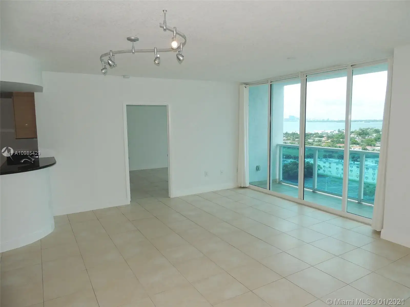 1881 79th St Cswy # 1404, North Bay Village FL 33141 photo 3