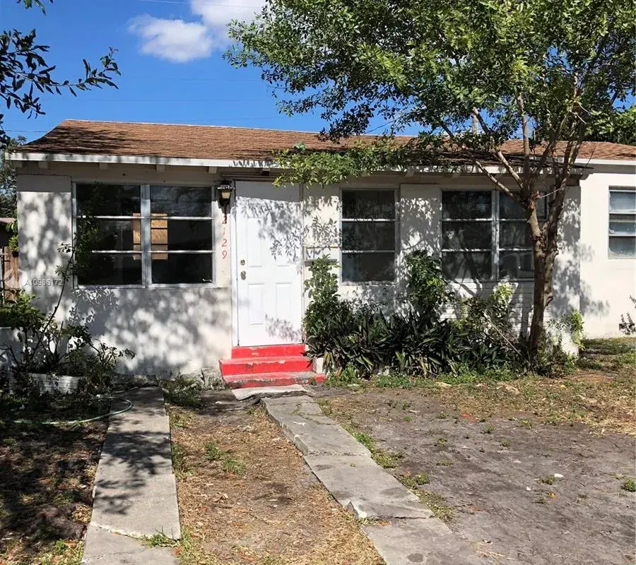 2129 Monroe Ter, Hollywood FL 33020