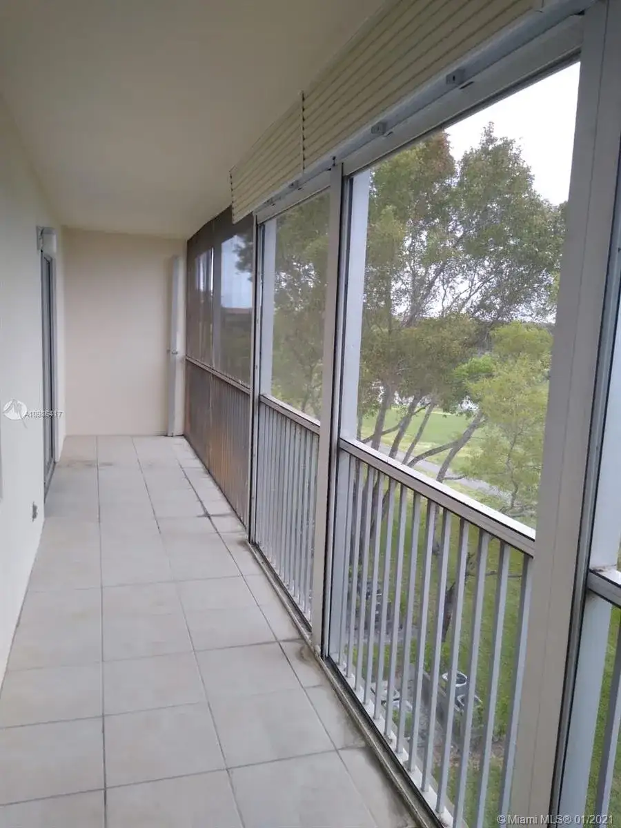 400 SW 134th Way # 408F, Pembroke Pines FL 33027 photo 2