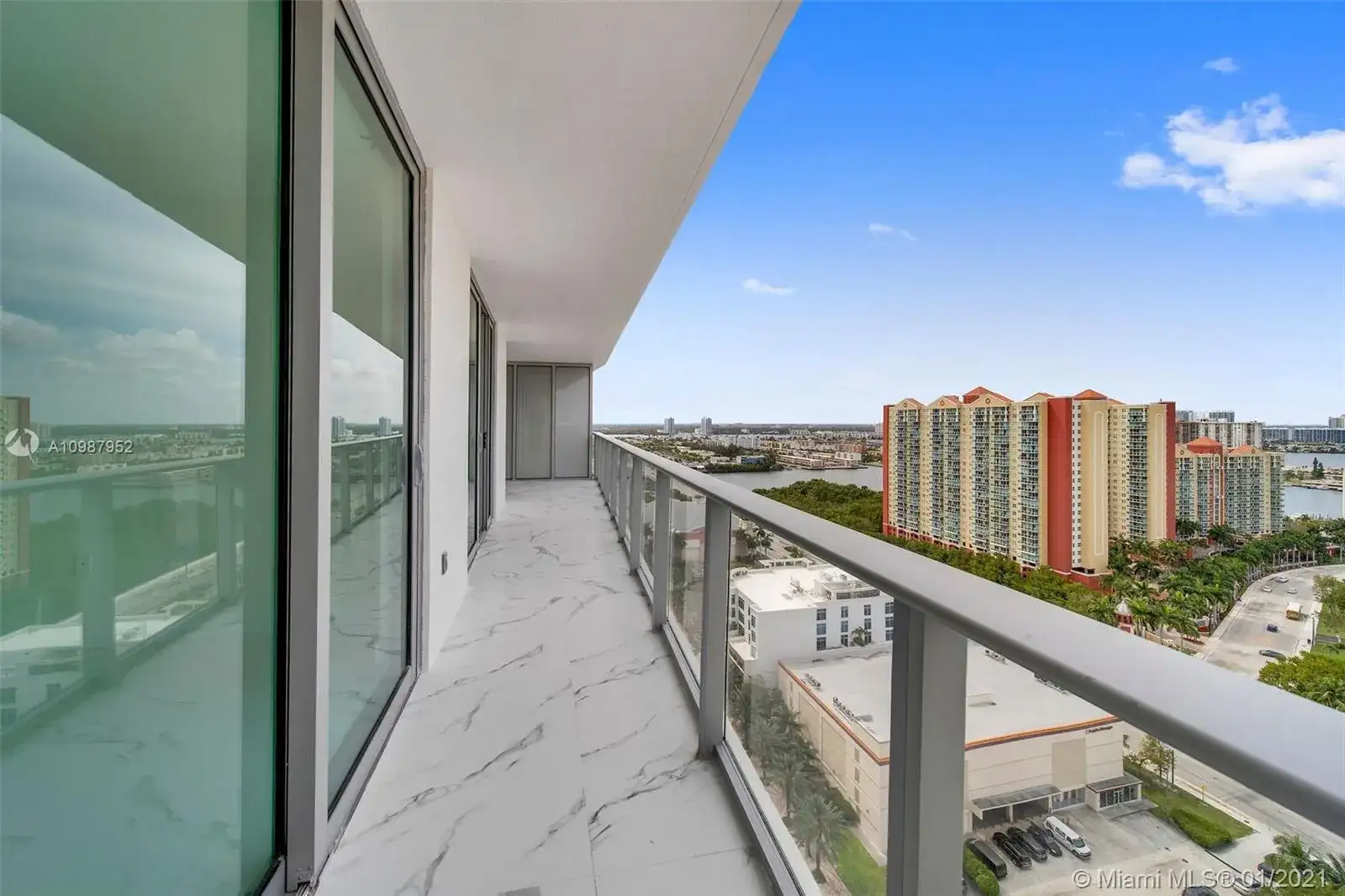 300 Sunny Isles Blvd # 2103, Sunny Isles Beach FL 33160 photo 3