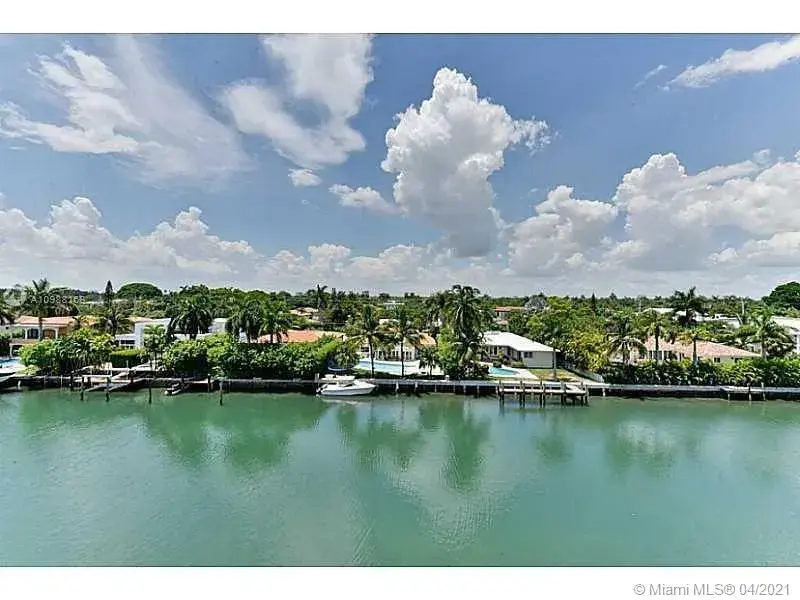 9500 W Bay Harbor Dr # 5B, Bay Harbor Islands FL 33154