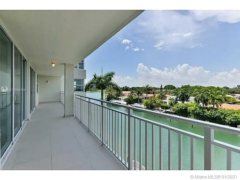 9500 W Bay Harbor Dr # 5B, Bay Harbor Islands FL 33154