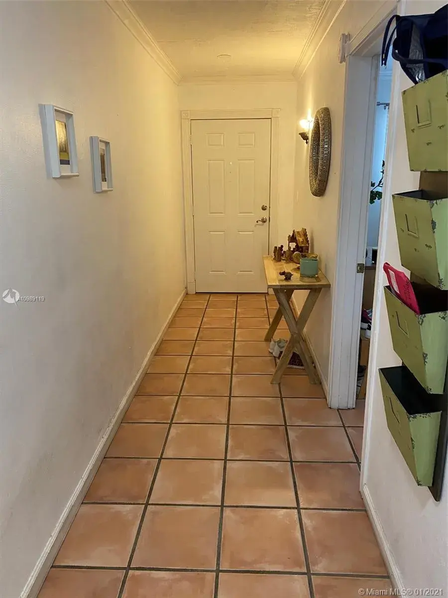 251 Galen Dr # 309E, Key Biscayne FL 33149