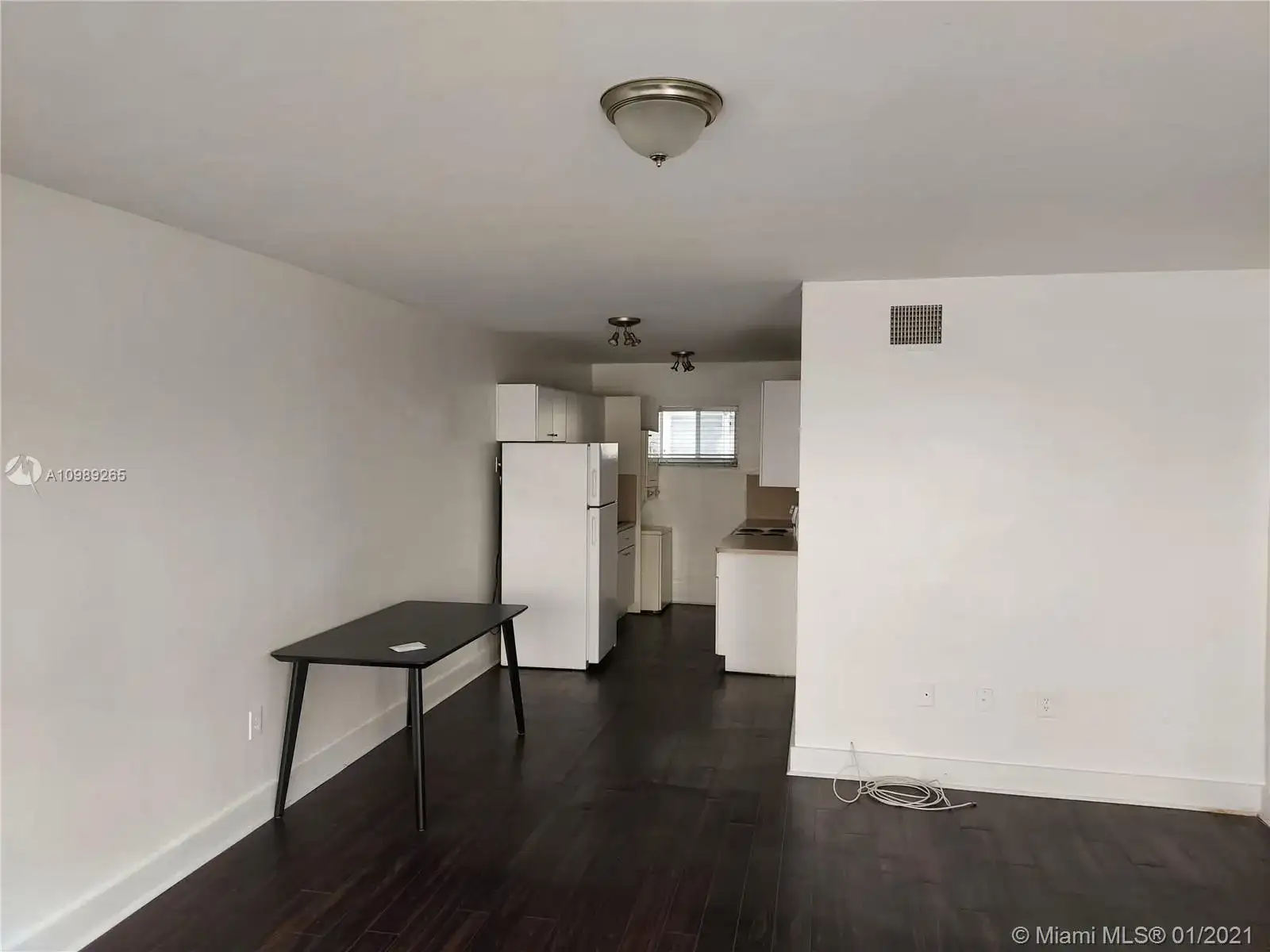 2033 Calais Dr # 4, Miami Beach FL 33141 photo 3