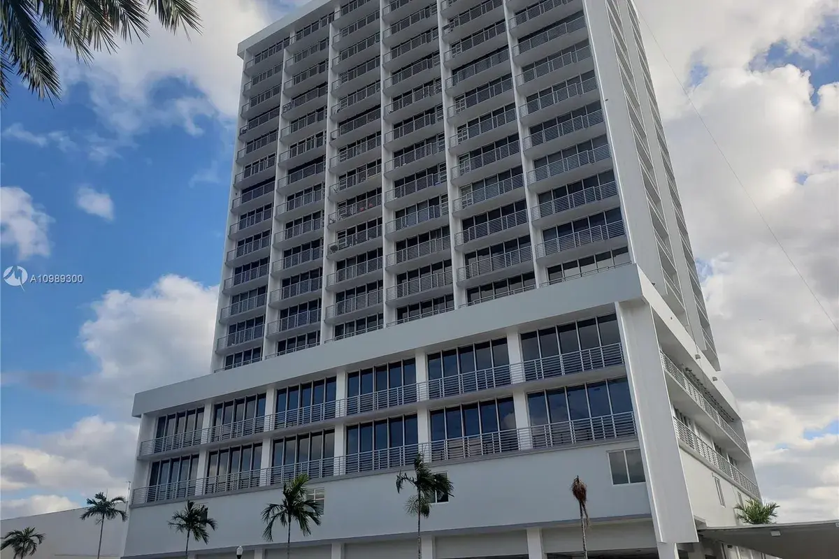 1720 Harrison St # 12D, Hollywood FL 33020
