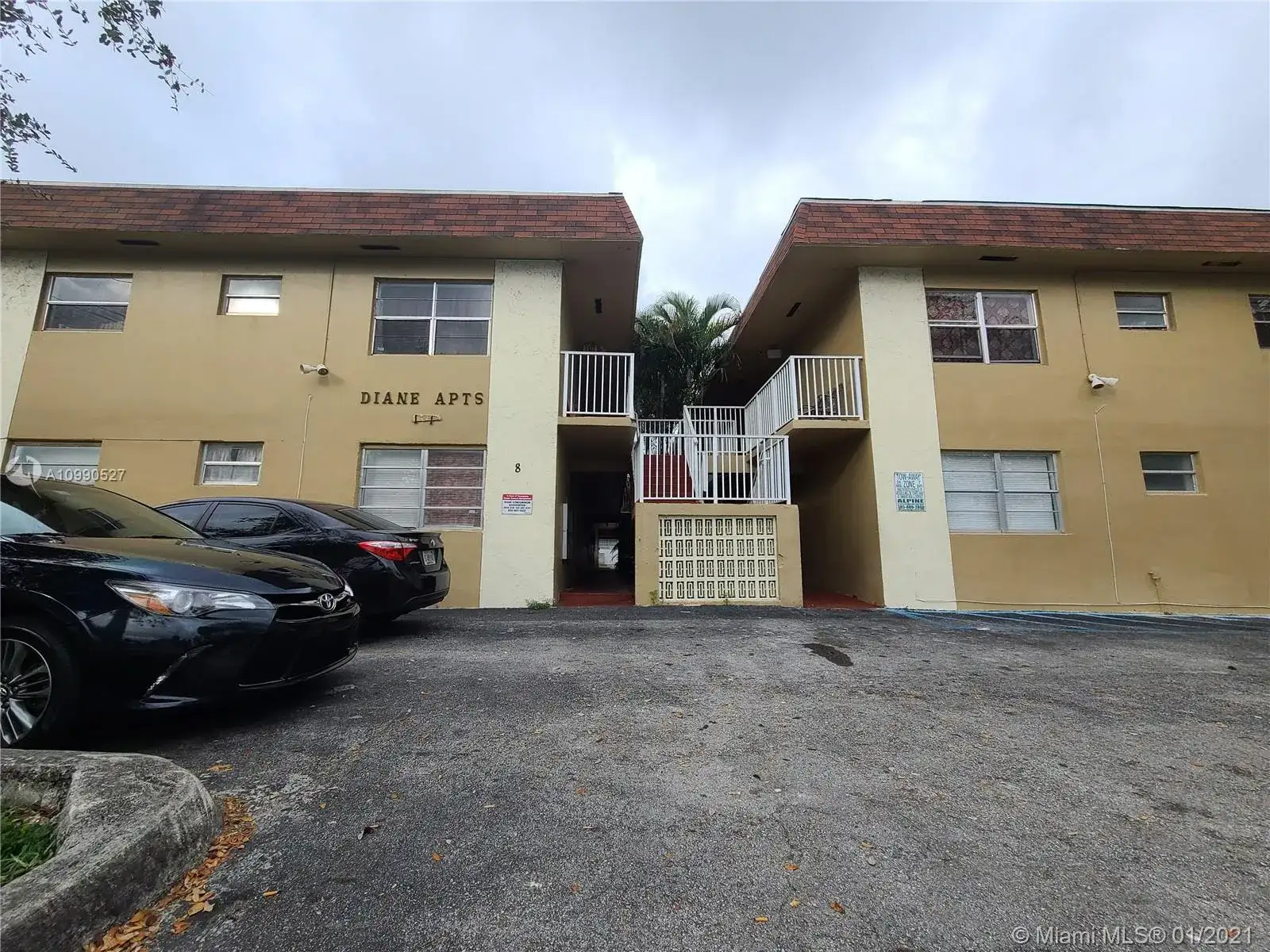 16118 NE 21st Ave # 16, North Miami Beach FL 33162 photo 2