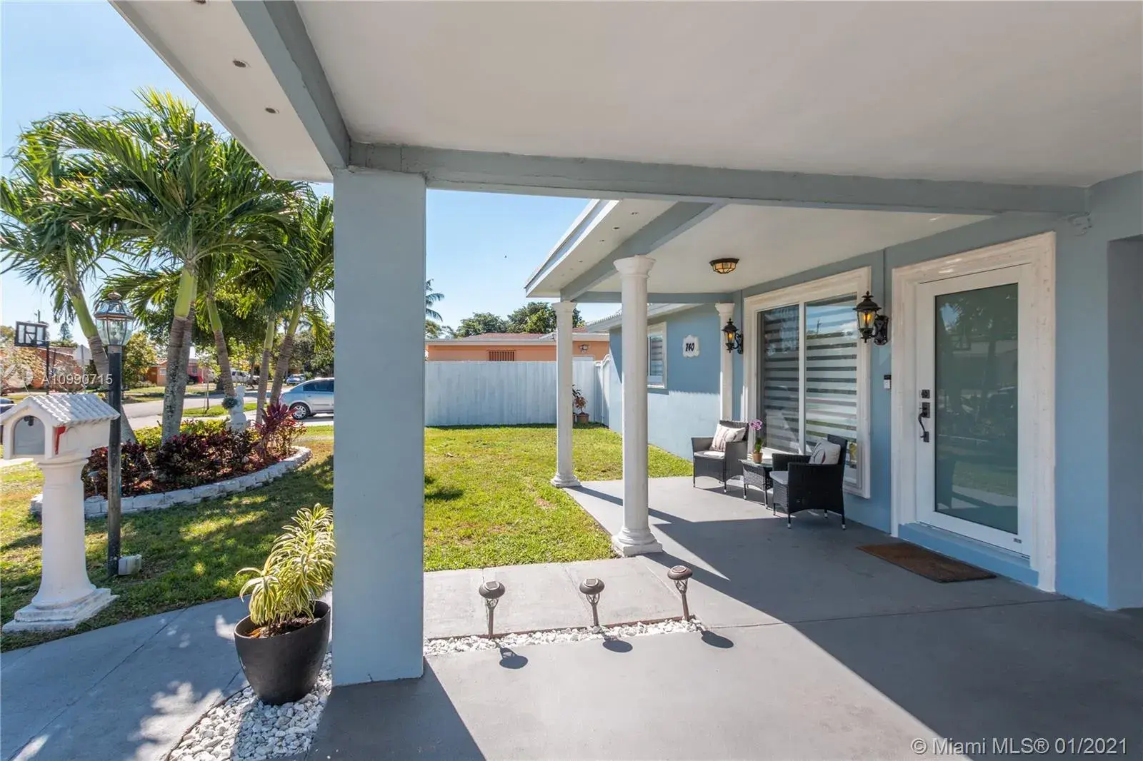 740 N 73rd Ave, Hollywood FL 33024