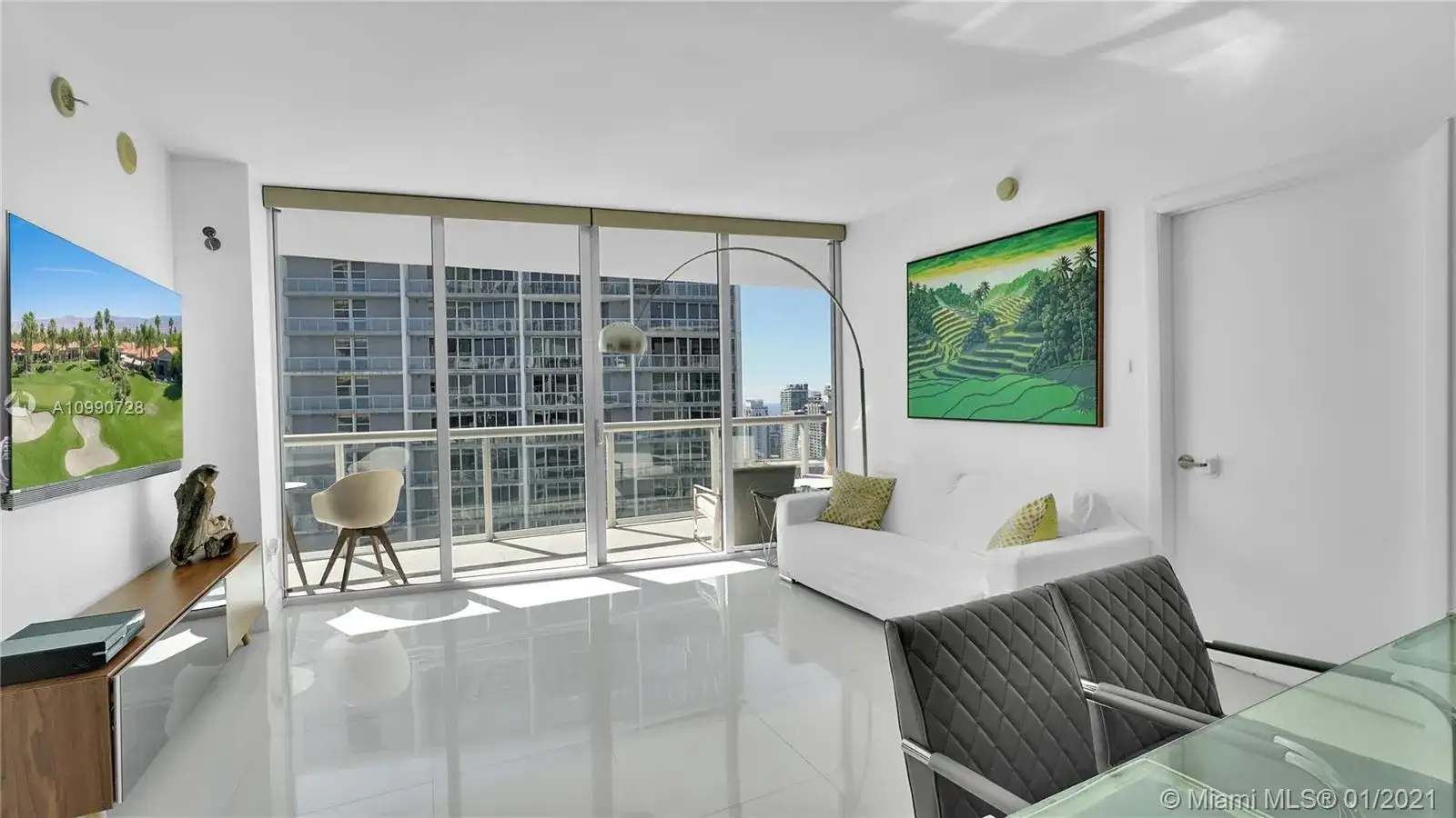 475 Brickell Ave # 5109, Miami FL 33131 photo 5