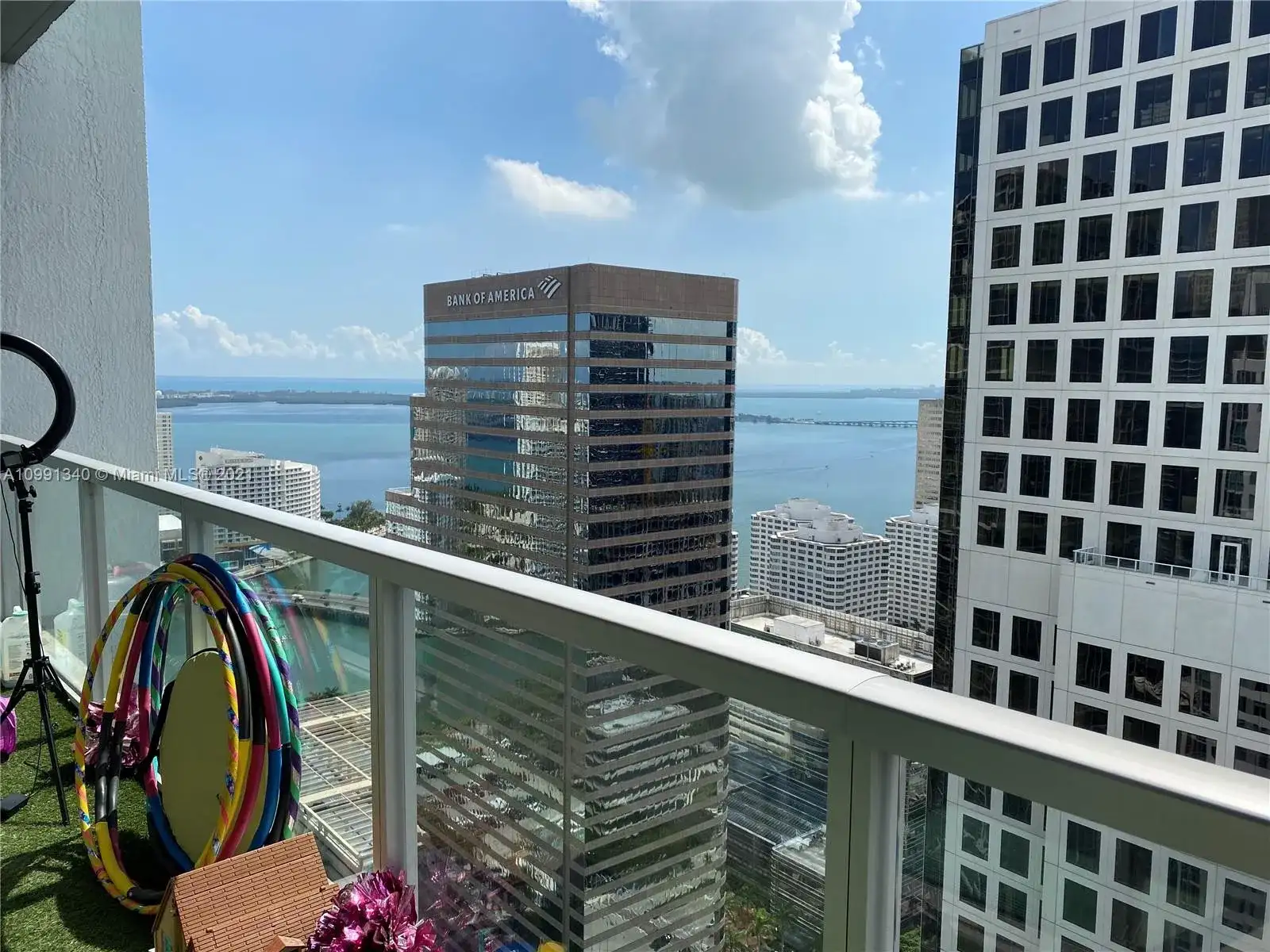 500 Brickell Ave # 4110, Miami FL 33131 photo 4