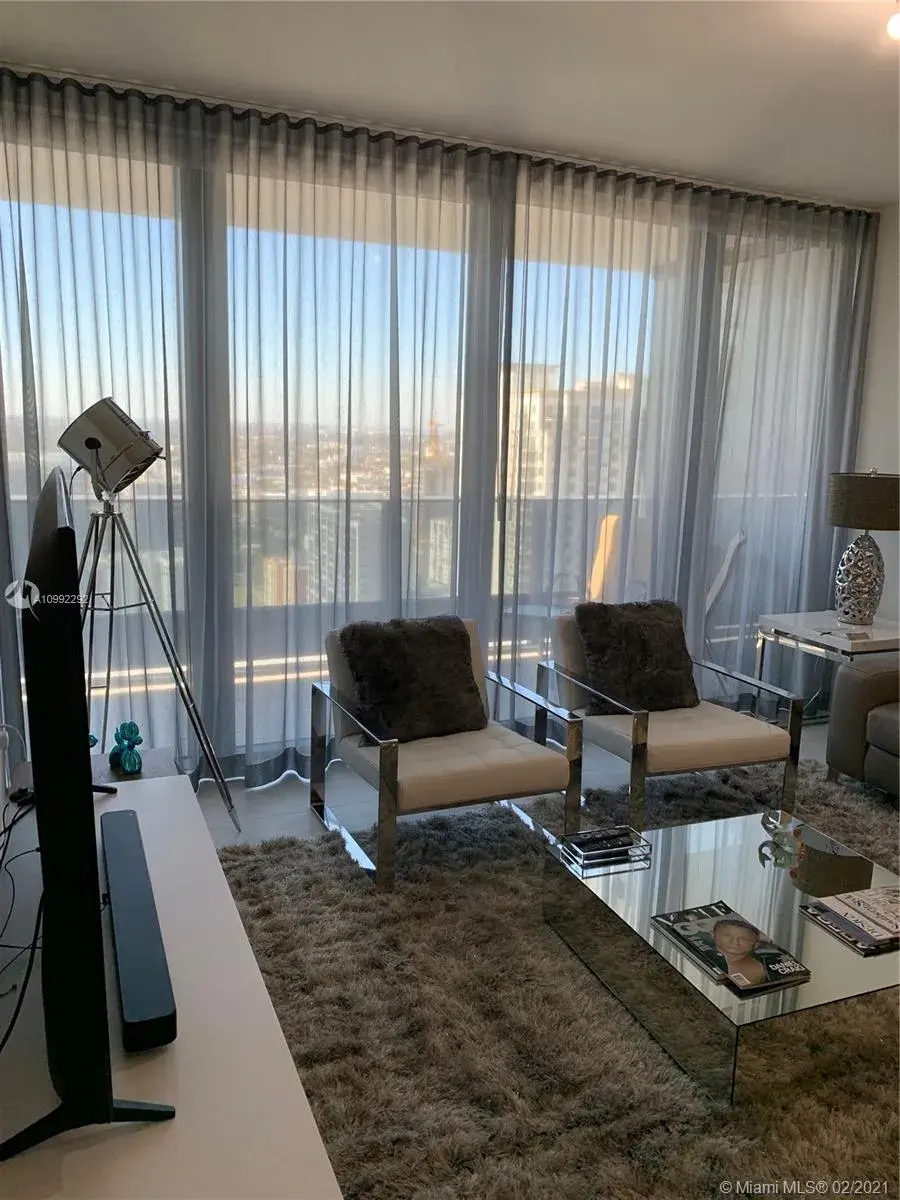 1000 Brickell Plz # 3404, Miami FL 33131
