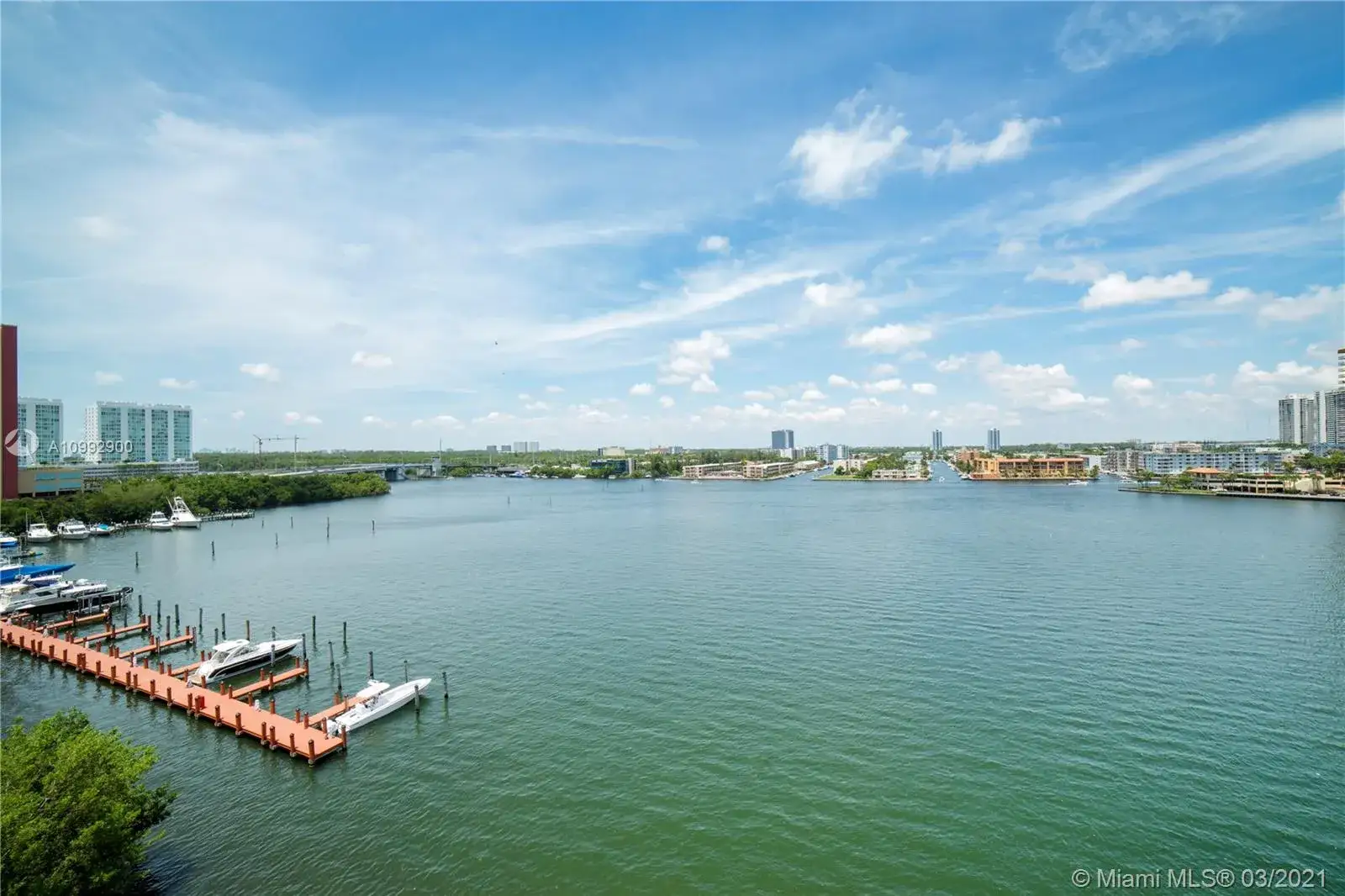 17100 N Bay Rd # 1904, Sunny Isles Beach FL 33160