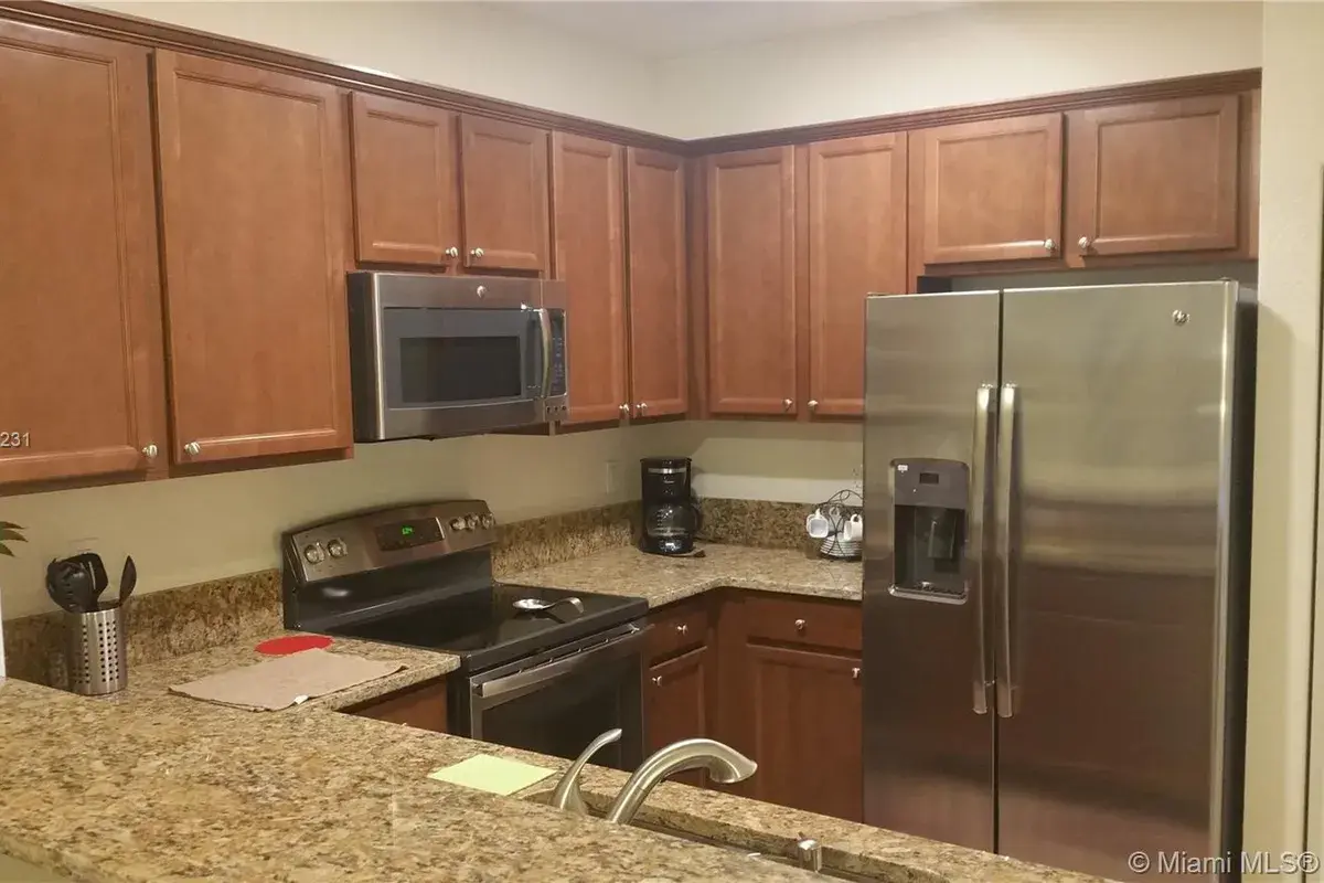 10630 NW 88th St # 211, Doral FL 33178