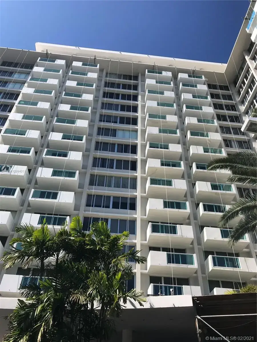 1 bath Residential for sale at 1200 West Ave # 611, Miami Beach FL 33139