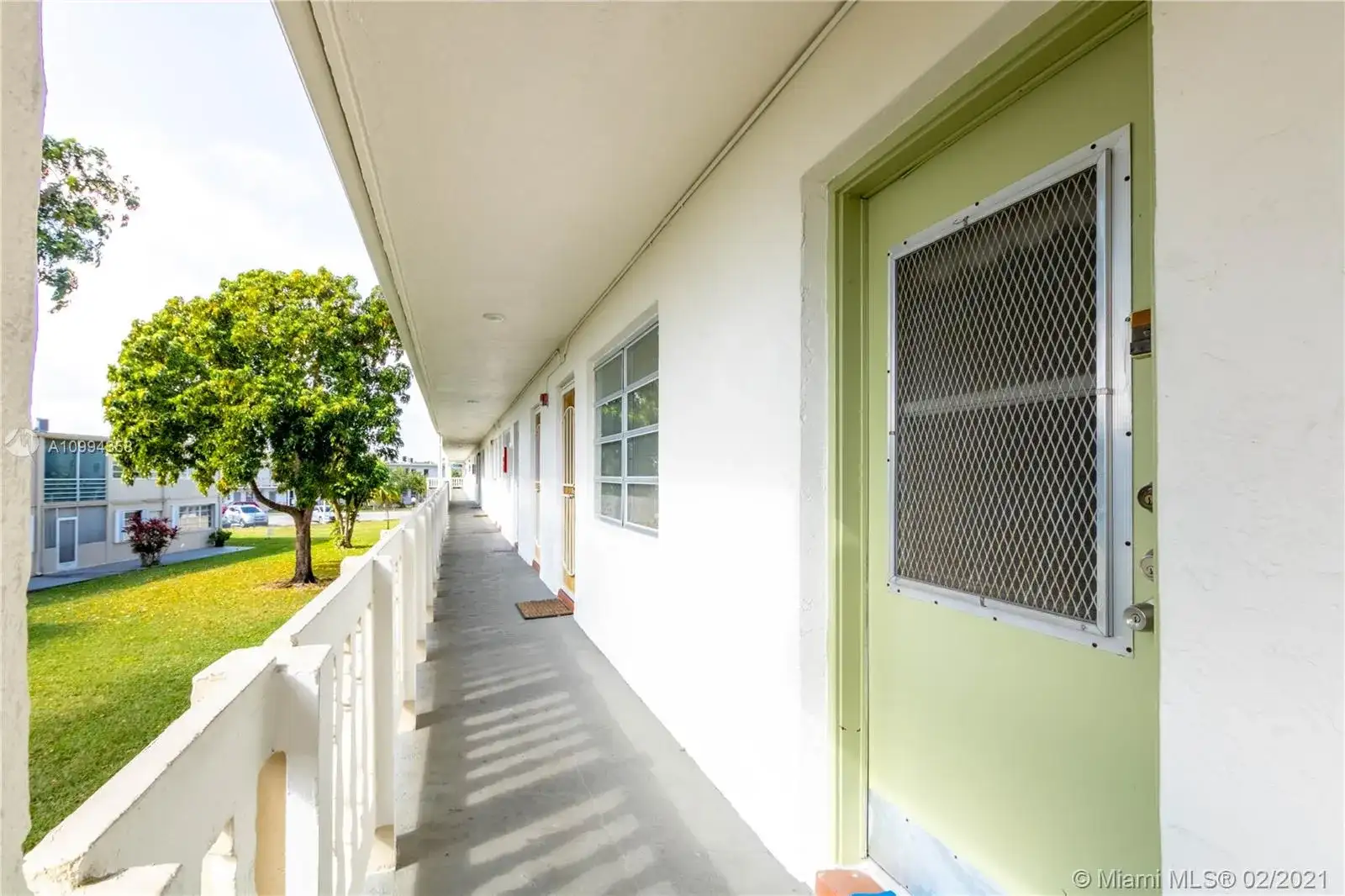 20230 NE 2nd Ave # U12, Miami Gardens FL 33179 photo 4