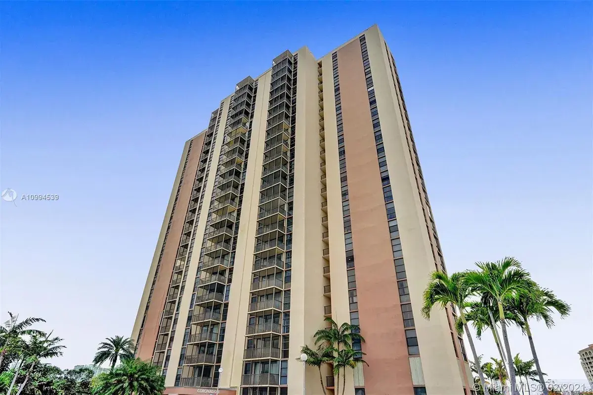20379 W Country Club Dr # 2039, Aventura FL 33180