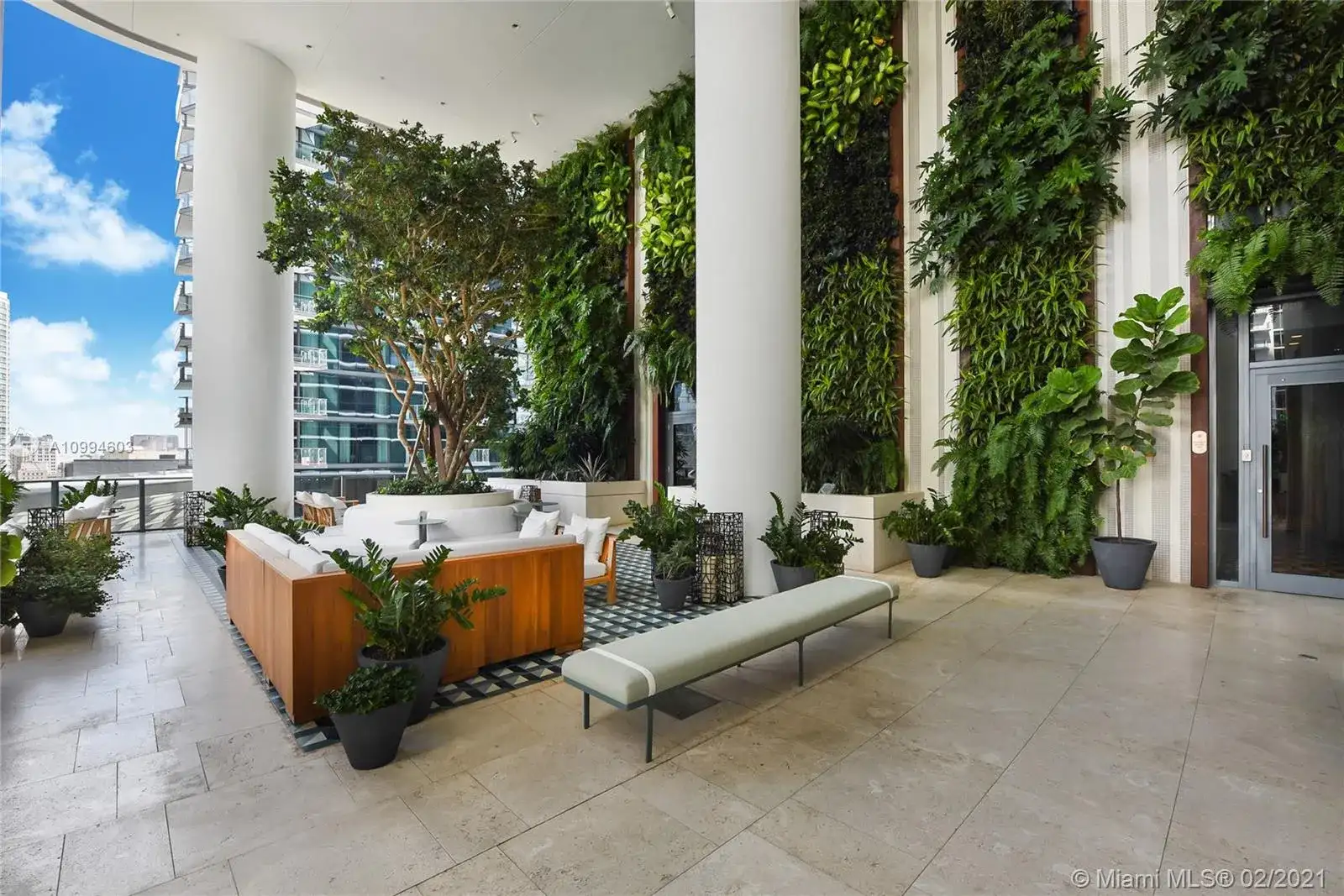 801 S Miami Ave # 4106, Miami FL 33130 photo 2