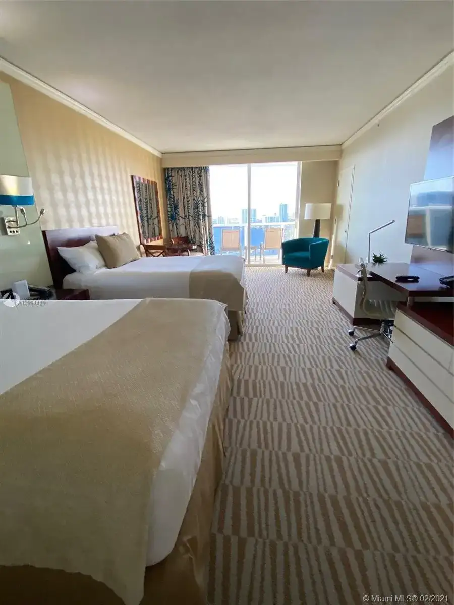 18001 Collins Ave # 1701, Sunny Isles Beach FL 33160 photo 4