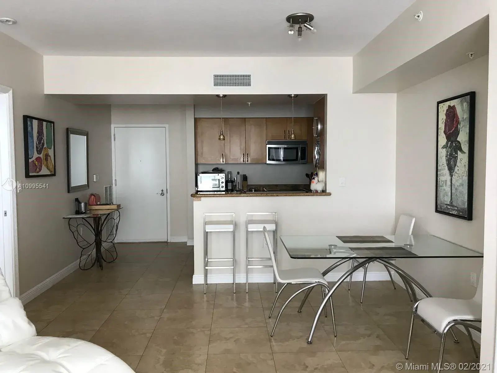1745 E HALLANDALE BEACH BL # 1105W, Hallandale Beach FL 33009